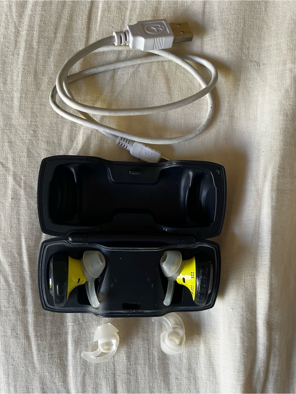 Bose Sound Sport Wireless Bluetooth Ear
Buds